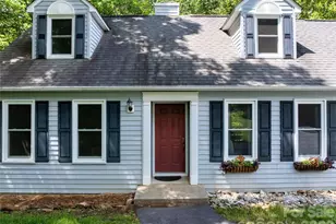 18 Tarragon Pl, Flat Rock, NC 28731 - Photo 4
