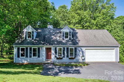 18 Tarragon Place, Flat Rock, NC 28731 - Photo 1