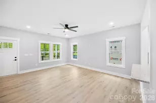 392 Park Rd, Albemarle, NC 28001 - Photo 4
