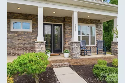 5005 Petersburg Drive, Waxhaw, NC 28173 - Photo 2