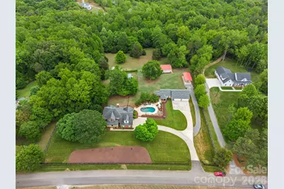 1125 Saddle Drive, York, SC 29745 - Photo 2