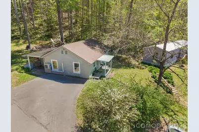 290 Hookers Gap Road, Candler, NC 28715 - Photo 8