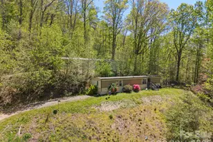 290 Hookers Gap Rd, Candler, NC 28715 - Photo 14