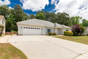 2278 Keswick Ln, Rock Hill, SC 29732 - Photo 4