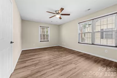 8521 Castle Pine Court, Charlotte, NC 28226 - Photo 10