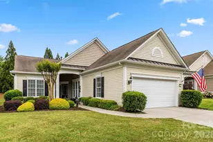 2009 Maned Goose Ct, Fort Mill, SC 29707 - Photo 2