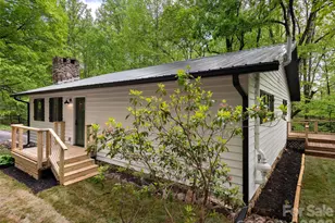 209 Ivy Hill Rd, Hendersonville, NC 28792 - Photo 2