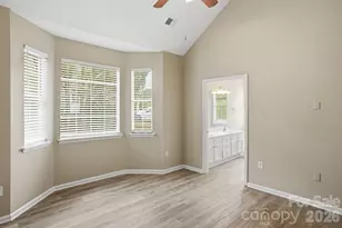7200 Daerwood Pl, Charlotte, NC 28215 - Photo 20