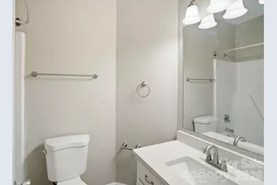 7200 Daerwood Place, Charlotte, NC 28215 - Photo 30