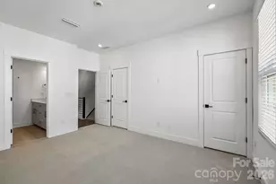 1131 Kokomo Ln, Charlotte, NC 28206 - Photo 6