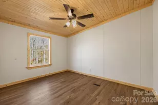 398 Dogwood Dr, Bakersville, NC 28705 - Photo 28
