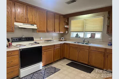 4637 Cascade Road, Kershaw, SC 29067 - Photo 2