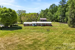 18 Hilda Ln, Mills River, NC 28759 - Photo 8