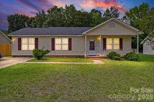 3311 Atlas Dr, Charlotte, NC 28269 - Photo 2
