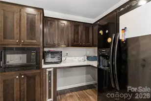 412 Mullinax Cir, Blacksburg, SC 29702 - Photo 12