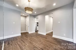 2220 Roswell Ave, Charlotte, NC 28207 - Photo 6