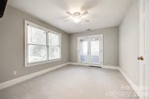 2220 Roswell Ave, Charlotte, NC 28207 - Photo 18