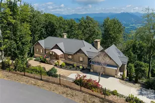 376 Wandering Trl, Waynesville, NC 28785 - Photo 1