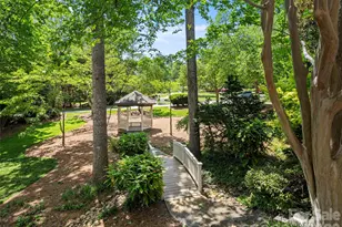 701 Baneberry Ct, Asheville, NC 28803 - Photo 8