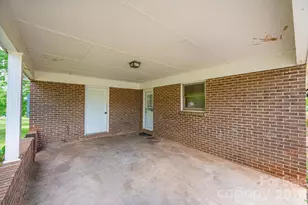 3886 Clay St, Claremont, NC 28610 - Photo 12