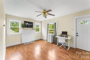 117 North St, Morganton, NC 28655 - Photo 8
