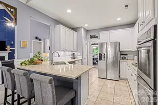 10501 Olde Irongate Ln, Mint Hill, NC 28227 - Photo 8