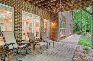 10501 Olde Irongate Ln, Mint Hill, NC 28227 - Photo 32
