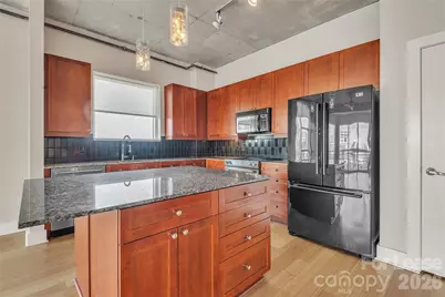 505 E 6th Street #504, Charlotte, NC 28202 - Photo 8