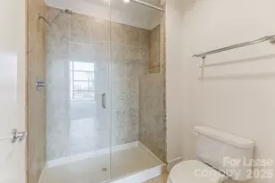 505 E 6th St, Charlotte, NC 28202 - Photo 12