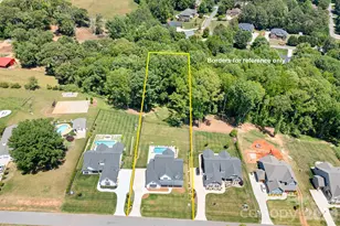 137 Streamside Ests Dr, Mooresville, NC 28117 - Photo 32