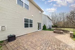 7922 Kelburn Ln, Charlotte, NC 28273 - Photo 36