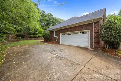 11331 Mendora Drive, Charlotte, NC 28215 - Photo 42