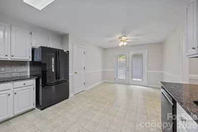 11331 Mendora Drive, Charlotte, NC 28215 - Photo 18