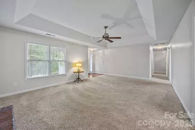11331 Mendora Drive, Charlotte, NC 28215 - Photo 10