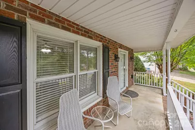 11331 Mendora Drive, Charlotte, NC 28215 - Photo 6