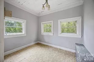 712 Conley Pl NW, Lenoir, NC 28645 - Photo 8