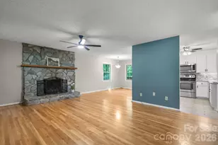 3840 Cherry Grove Dr, Hickory, NC 28602 - Photo 20