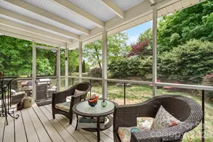 1221 Grande Vista Ct, Hudson, NC 28638 - Photo 4