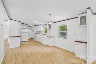 717 Rock Castle Dr, York, SC 29745 - Photo 14
