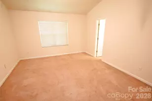 7226 Agava Ln, Charlotte, NC 28215 - Photo 8