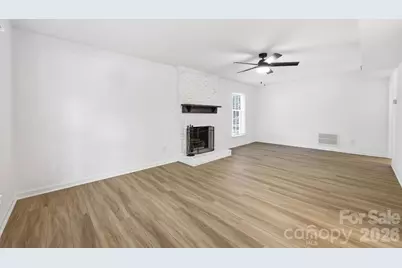 405 Leighton Court, Matthews, NC 28105 - Photo 14