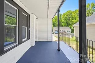 2622 Hemphill St, Charlotte, NC 28208 - Photo 6