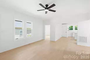 2622 Hemphill St, Charlotte, NC 28208 - Photo 10