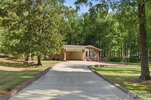 2904 Lyndell Way, Lancaster, SC 29720 - Photo 2