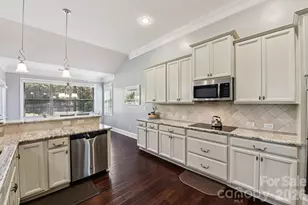 4140 Green Park Ct, Harrisburg, NC 28075 - Photo 10
