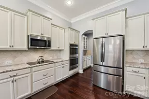 4140 Green Park Ct, Harrisburg, NC 28075 - Photo 14