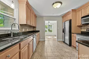 7925 Serendipity Ln, Charlotte, NC 28277 - Photo 12