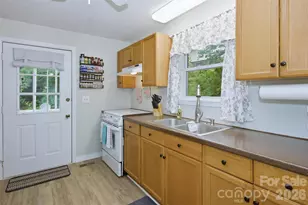 83 E View St, Marion, NC 28752 - Photo 28