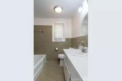 2012 N Deal Avenue, Newton, NC 28658 - Photo 12
