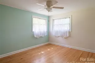 2012 N Deal Ave, Newton, NC 28658 - Photo 16